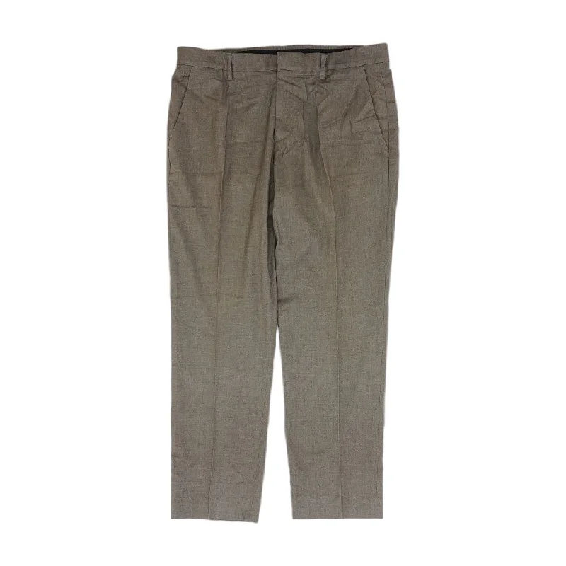 Men's Pants with Flat-Front DesignsBrown Solid Chino Pants