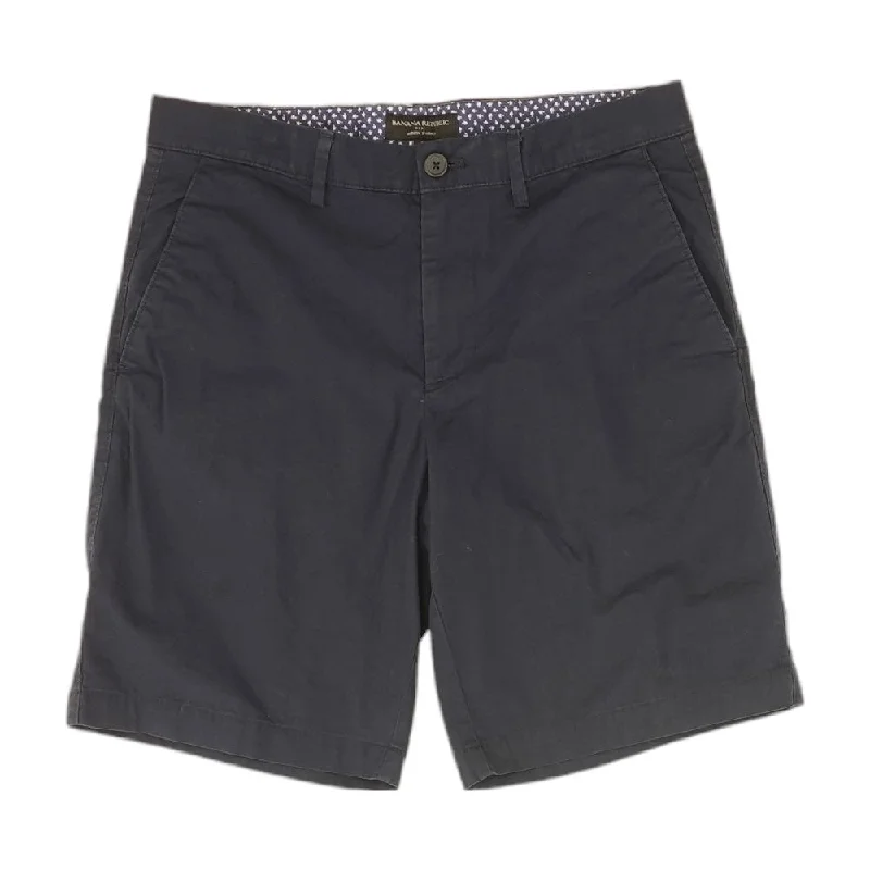 Men's Skinny Jeans for a Trendy LookNavy Solid Chino Shorts