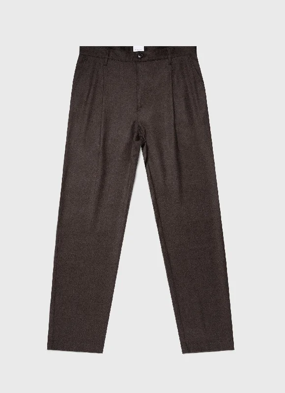 Men's Button-Fly Pants for a Traditional TouchMen's Pleated Wool Flannel Trouser in Dark Brown Melange